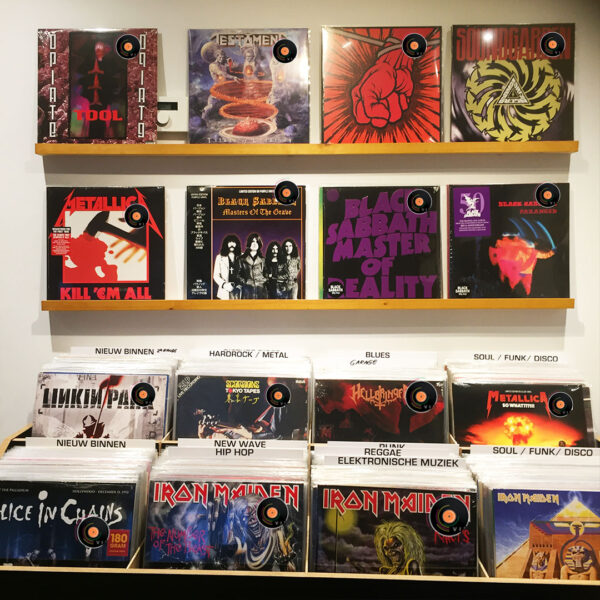 De Platenzaak - vinyl and more | Eindhoven Geldropseweg 86A Instagram @deplatenzaak_eindhoven metal soul house funk hip hopal muziek music